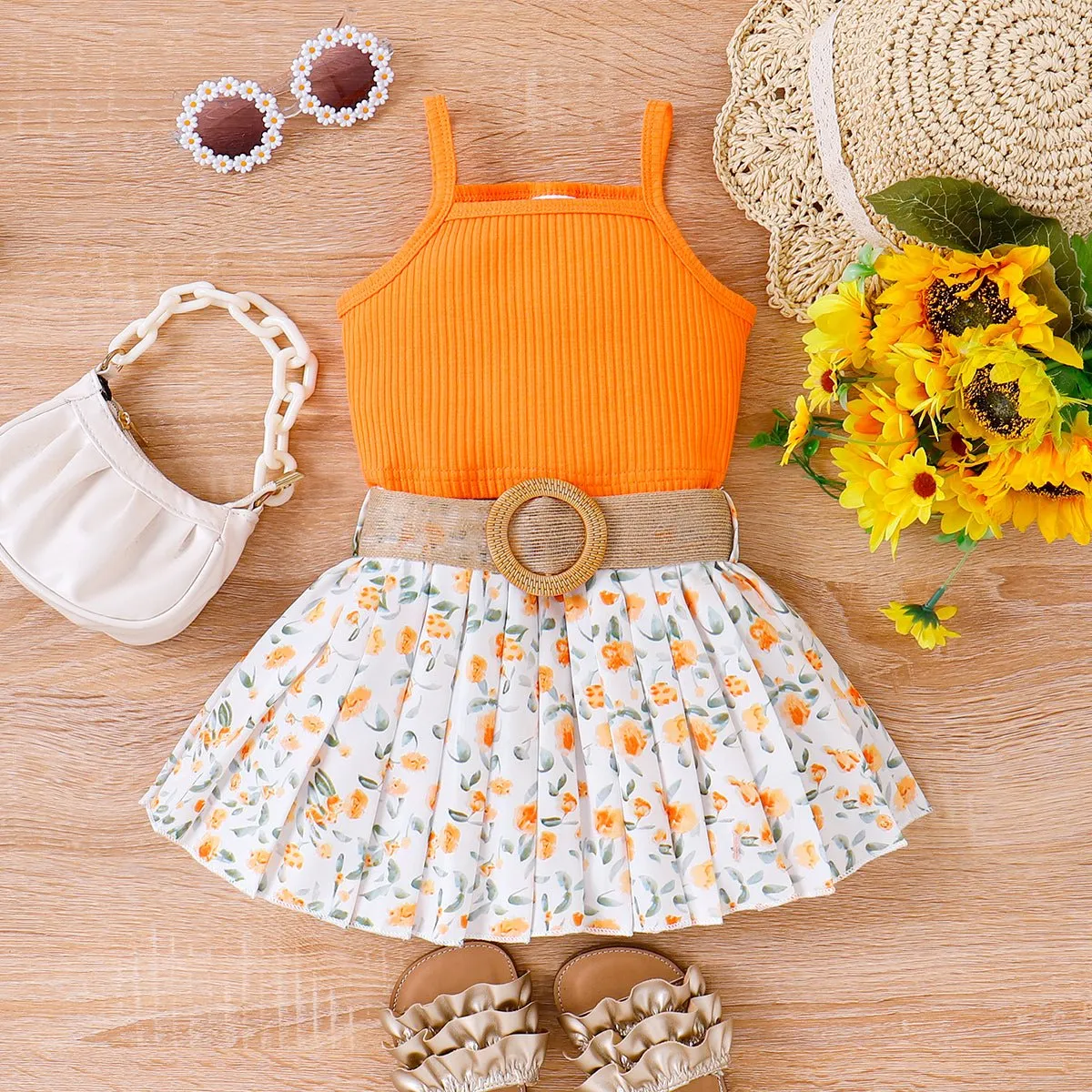 3pcs Toddler Girl Sweet Ribbed Crop Camisole and Floral Print Pleated Skirt & Belt Set