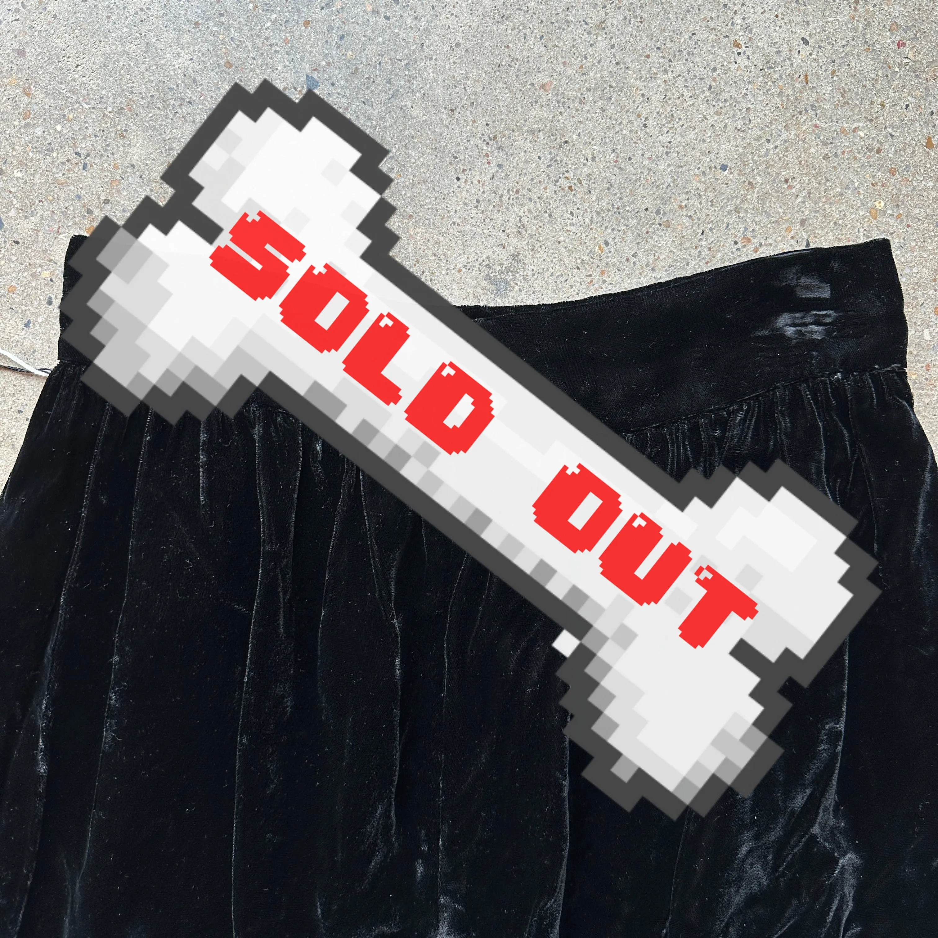 80s Black Velvet “Charter Club Classic” Pleated Skirt