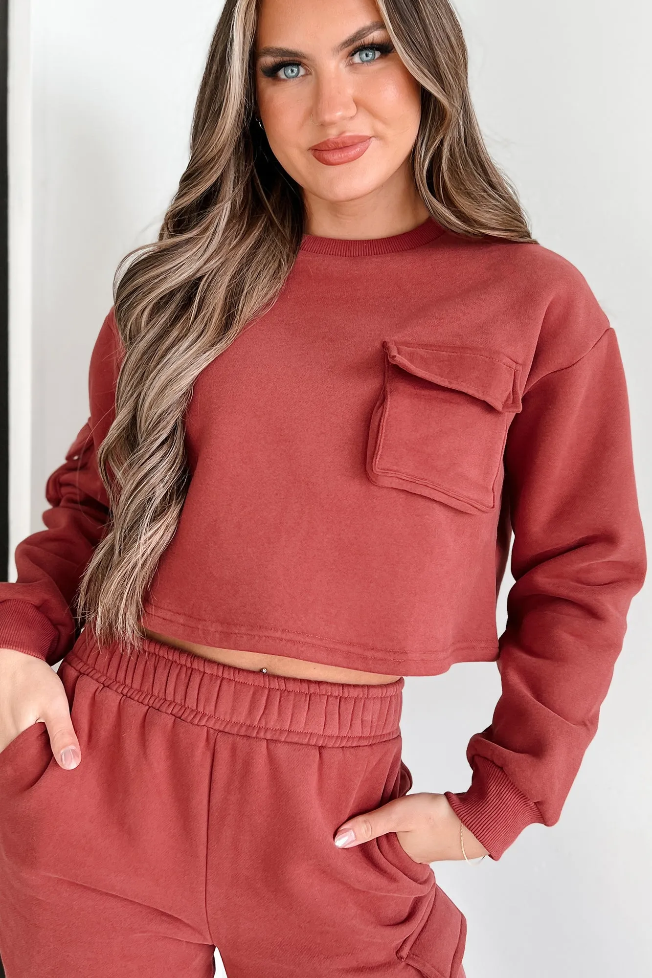 Camren Cropped Crewneck Sweatshirt (Marsala)