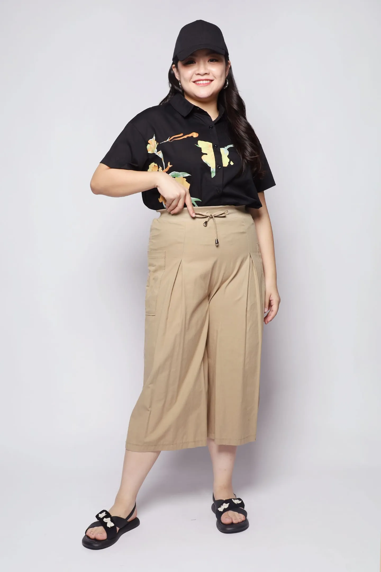 Colson Pants in Khaki