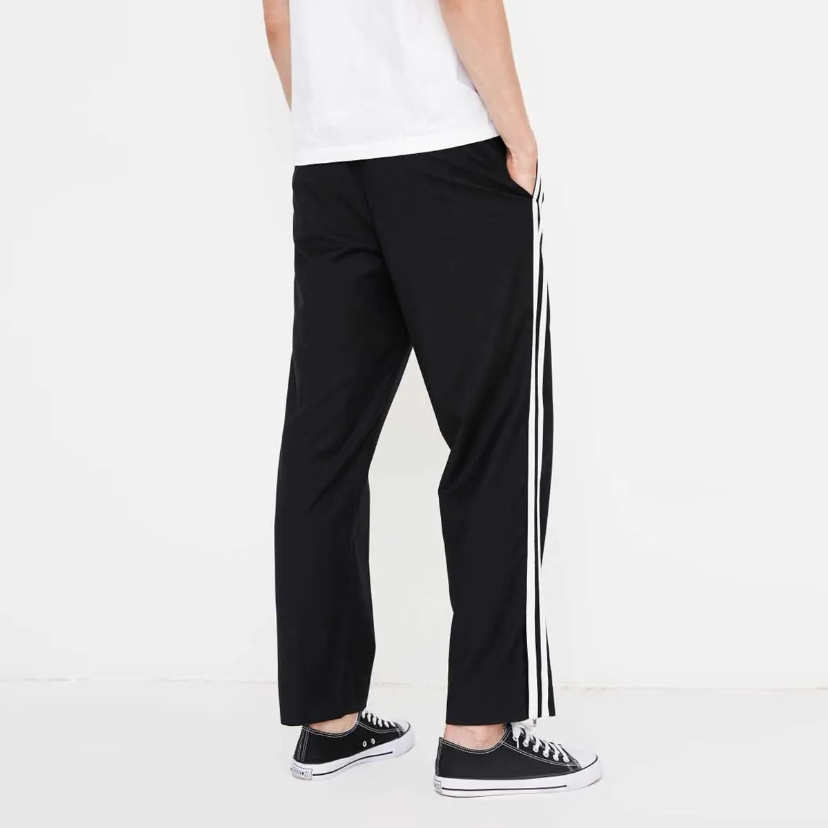 Contrasting Stripe Sweatpants