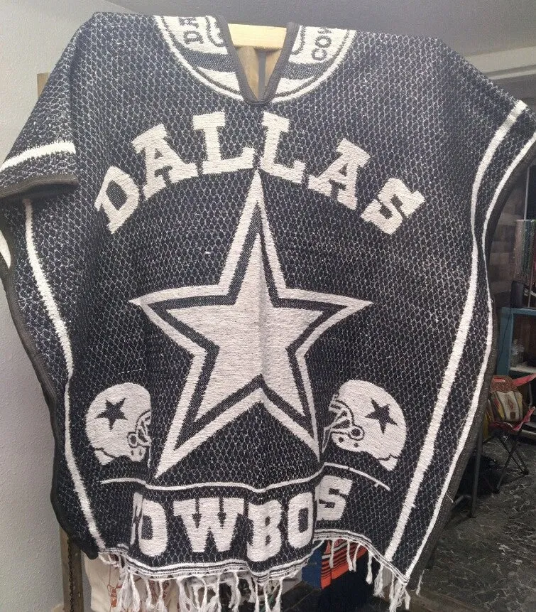 Dallas Cowboys Woven Poncho