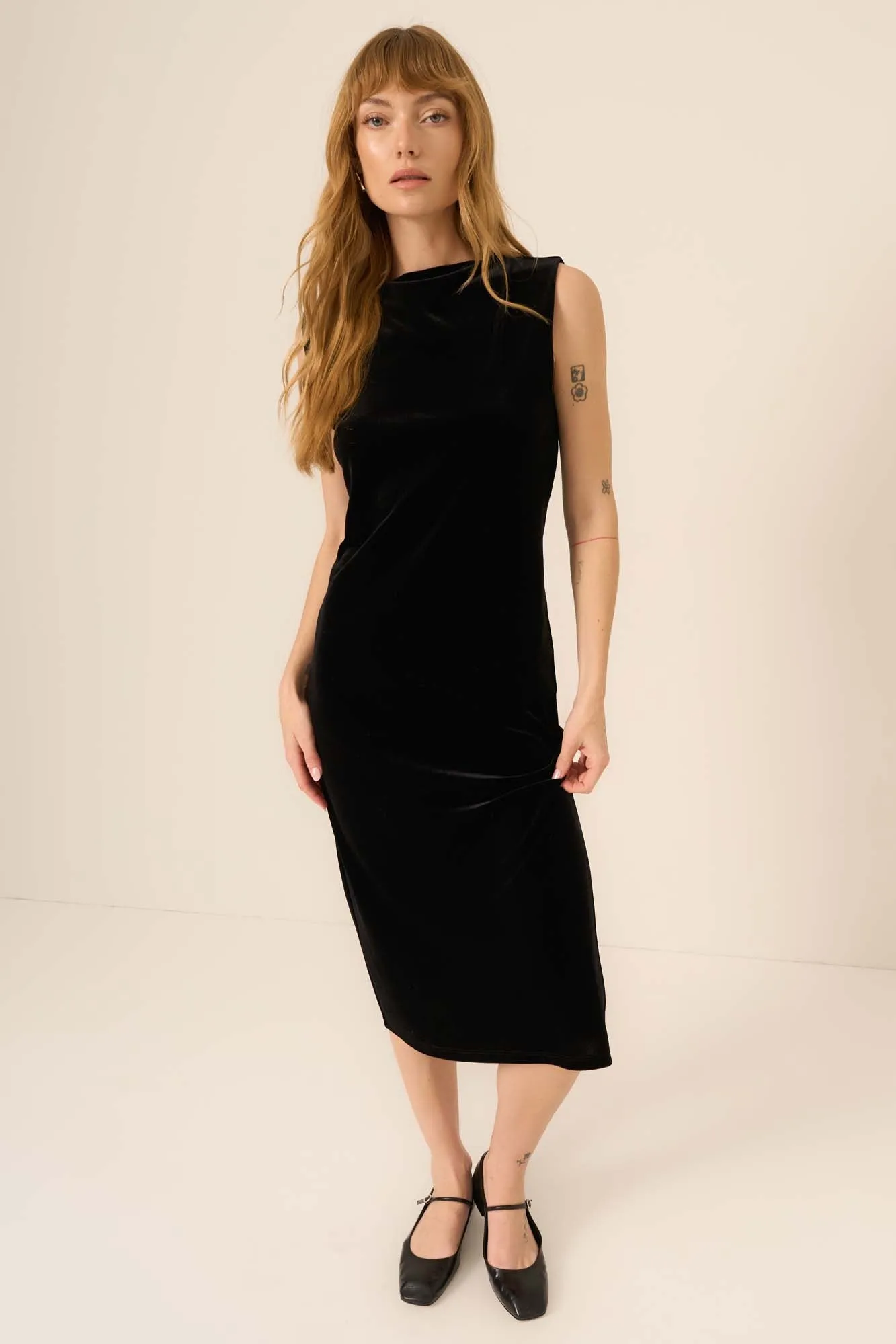 Heading Out Velvet Dress - Black