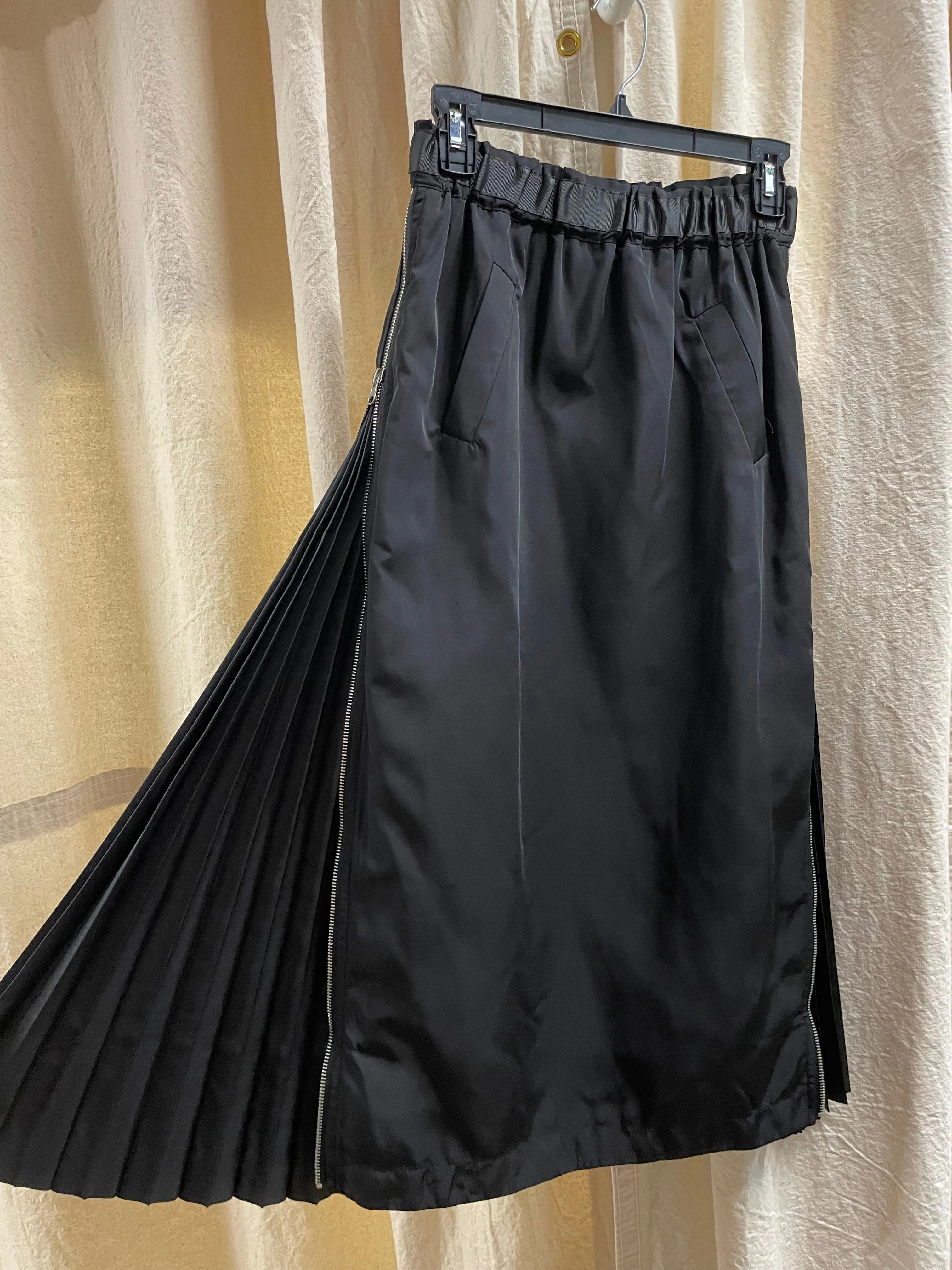 Jelani Skirt w/Pleated Zipper Sides in Black by Joh