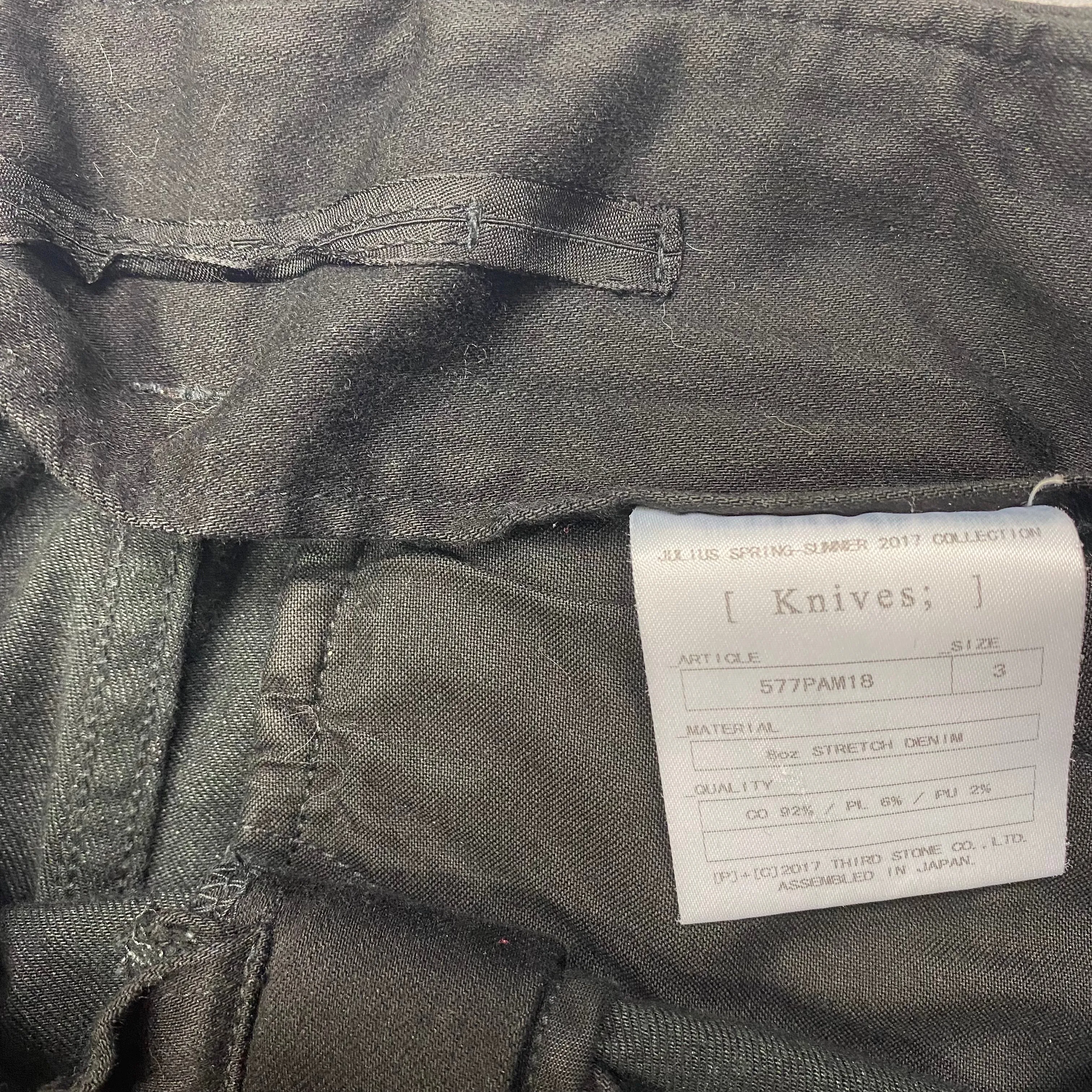 Julius Knives Cargos SS17 Size 3/32