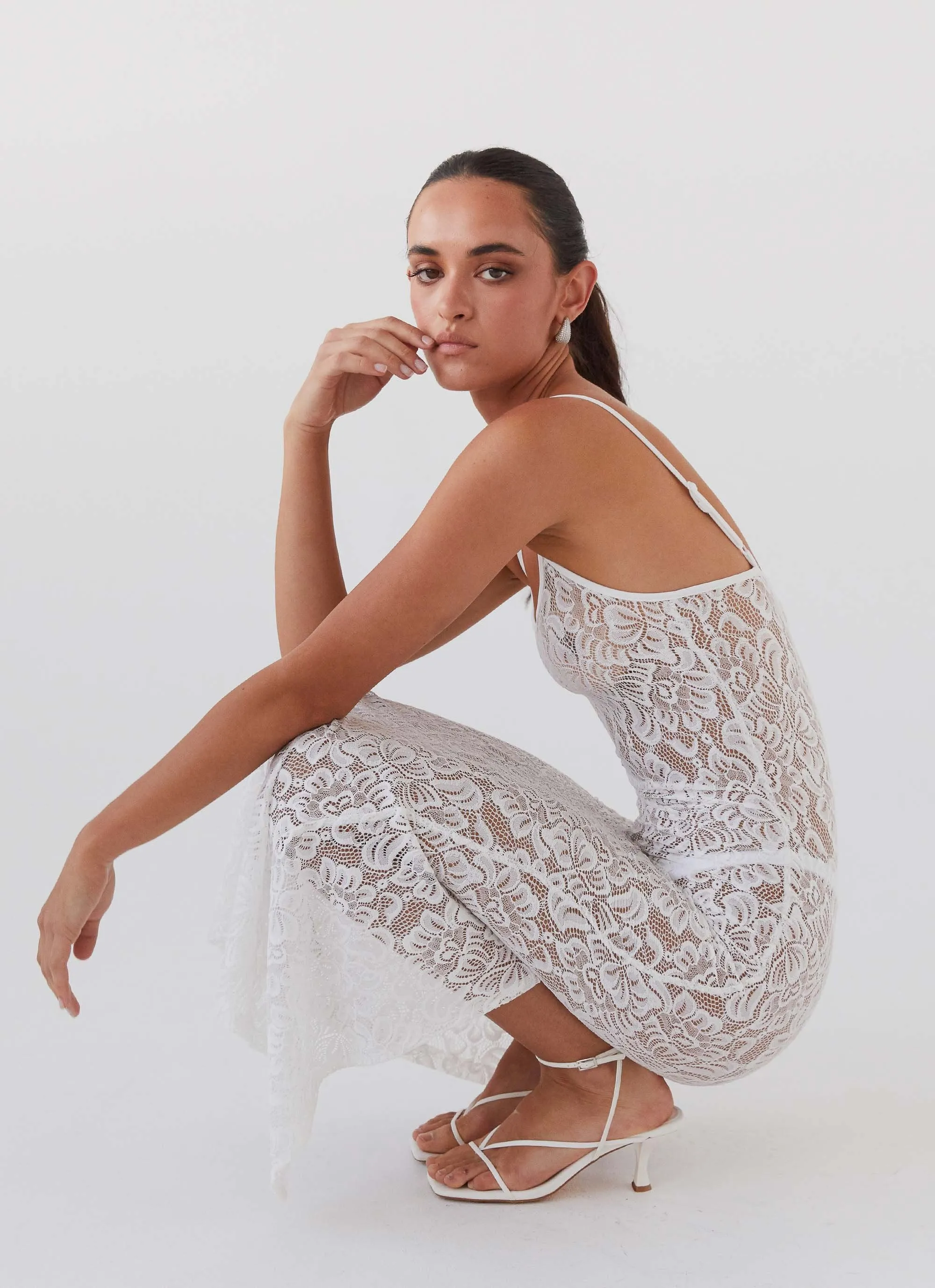 Leona Lace Maxi Dress - Snow