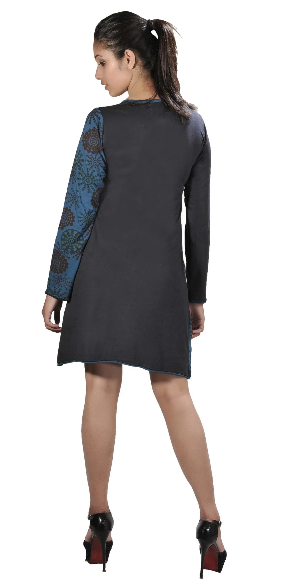 long-sleeved-dress-with-front-embroidery-stock-clearance