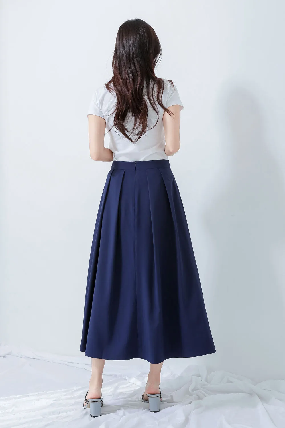 Pleated Long Skirt