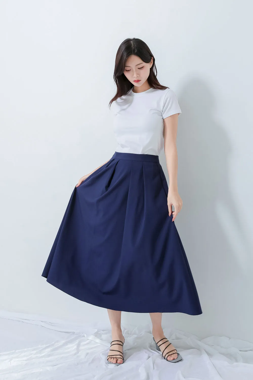 Pleated Long Skirt