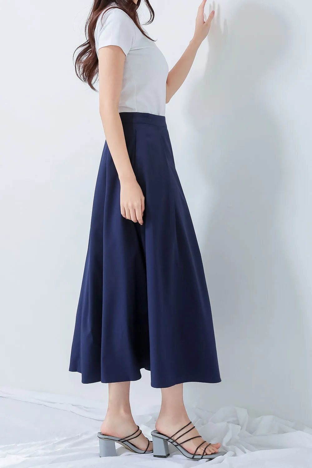 Pleated Long Skirt