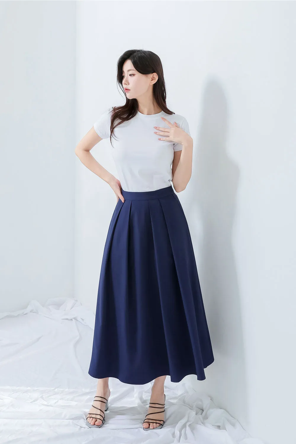 Pleated Long Skirt