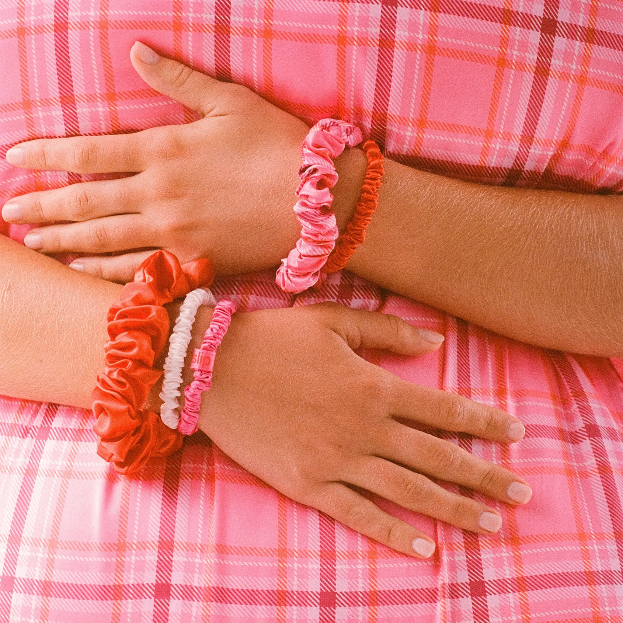 SCARLET BON BON - MIXED SILK SCRUNCHIE SET - 5 PACK