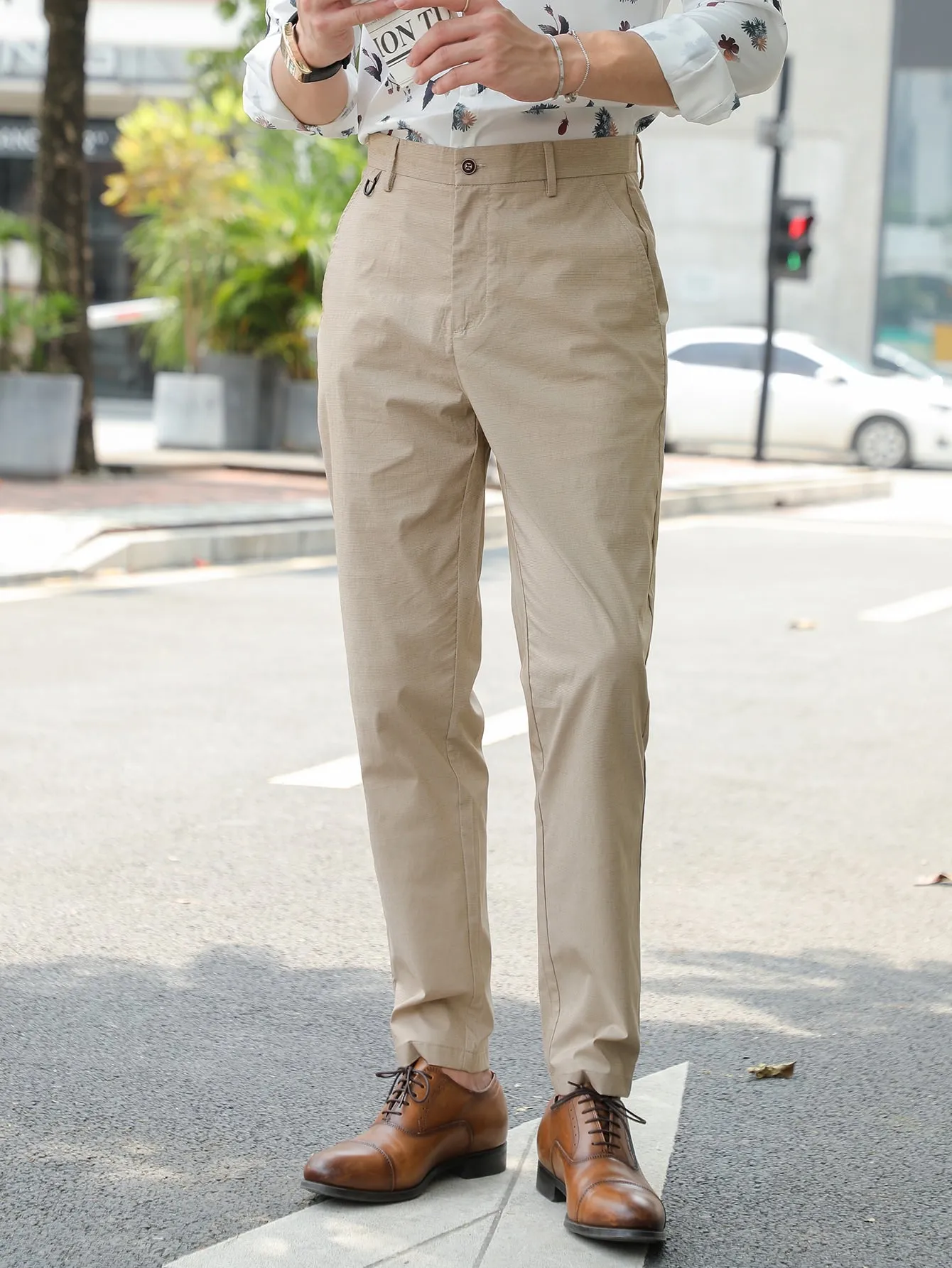 Solid Slant Pockets Zipper Fly Trousers