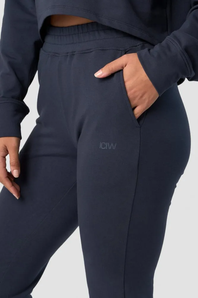 Stride sweatpants