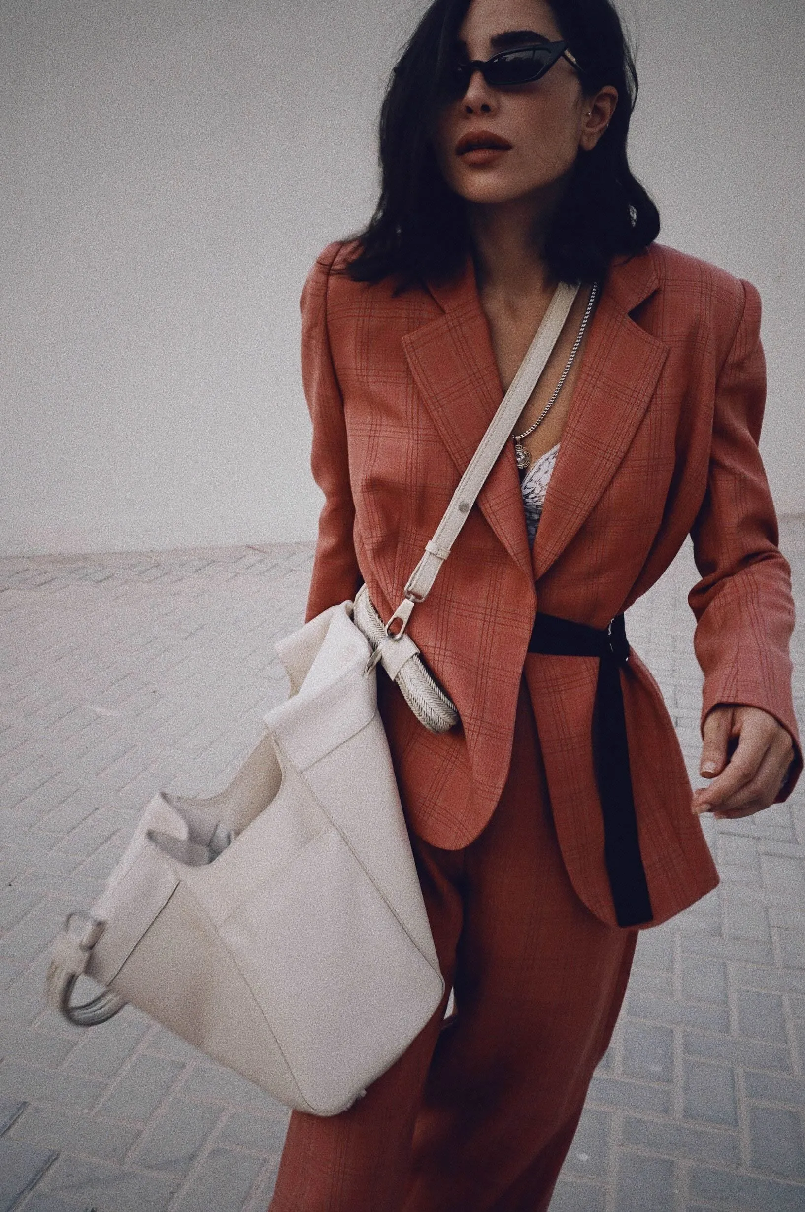 THE TOTE | LIN - NEUTRAL STRAP