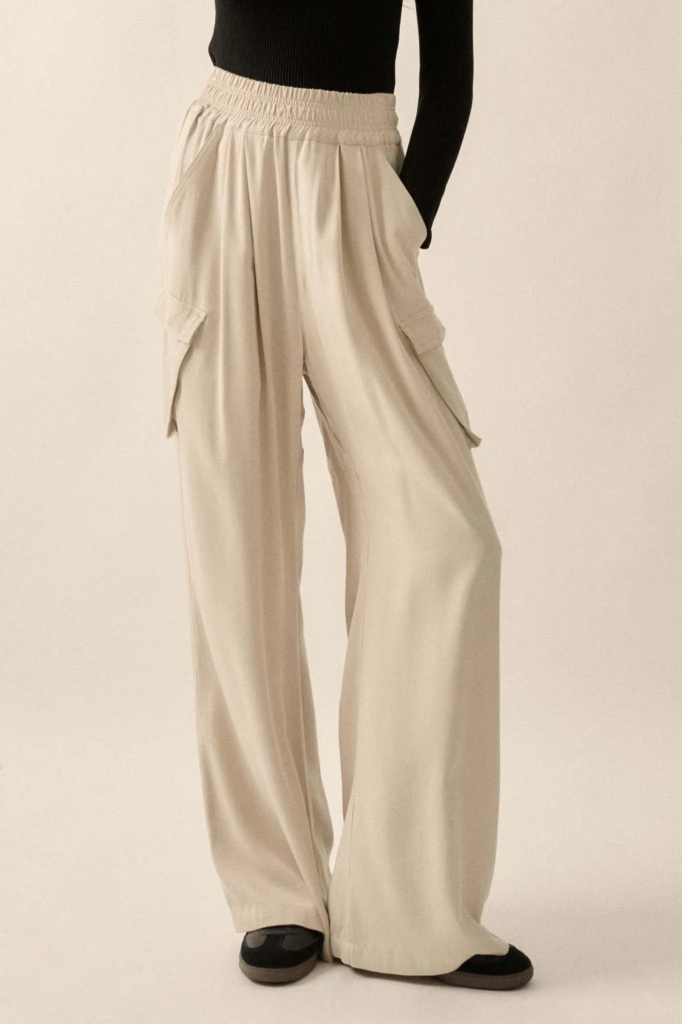 Walk the Talk Wide-Leg Twill Cargo Pants